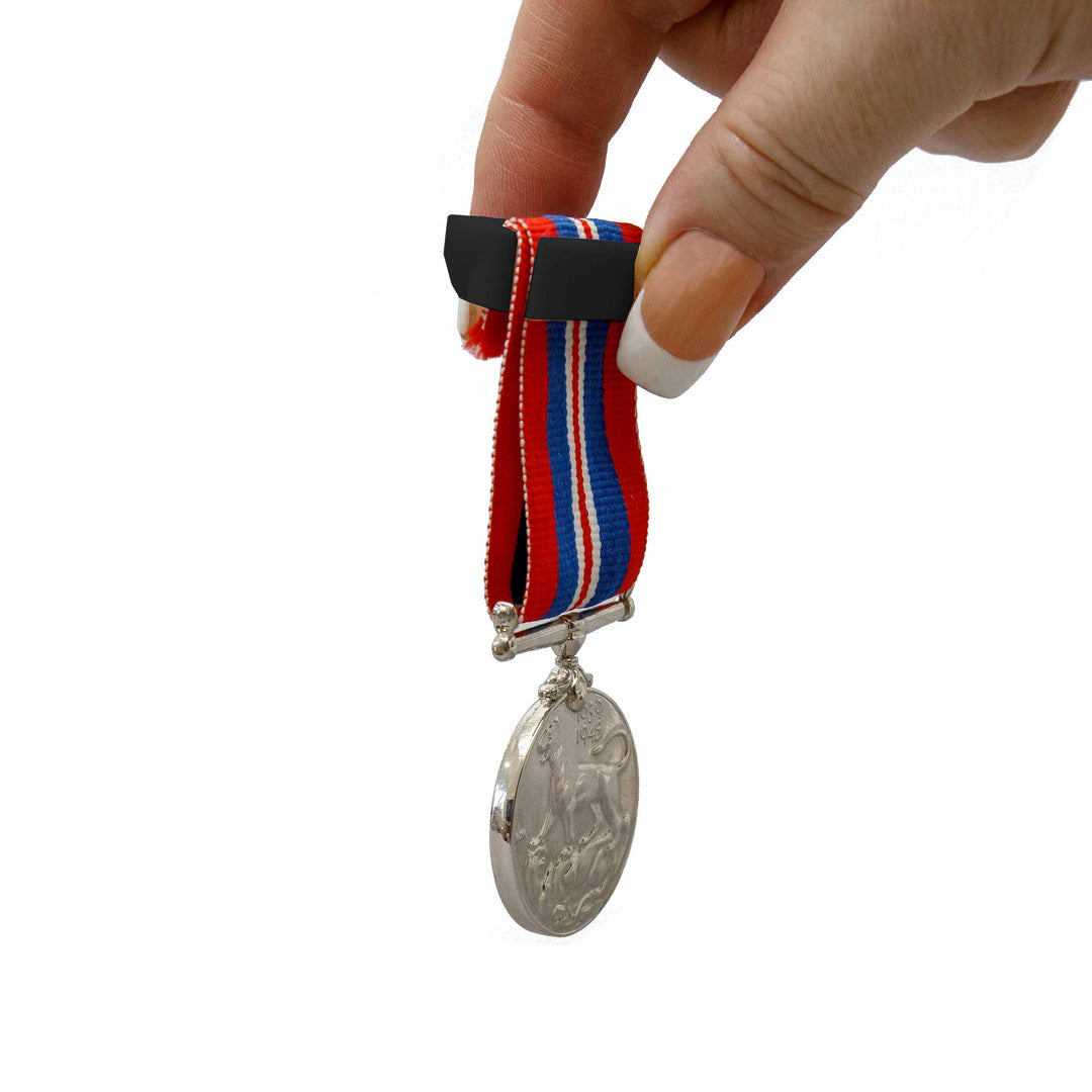 Brilliant Magnetic Ribbon Holders