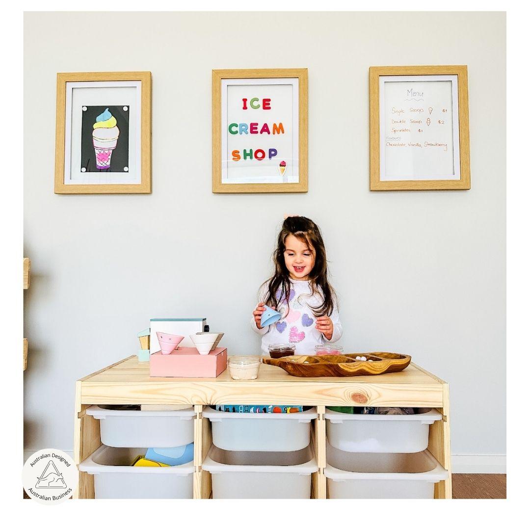 A3 Brilliant Frame in oak, white, or black – magnetic front-opening frame for artwork, medals, and certificates.