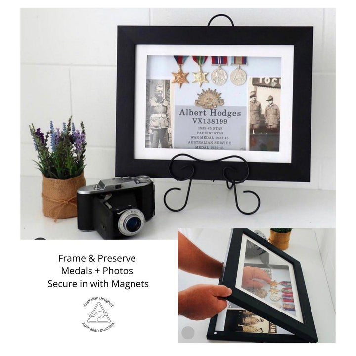 A3 Brilliant Frame in oak, white, or black – magnetic front-opening frame for artwork, medals, and certificates.