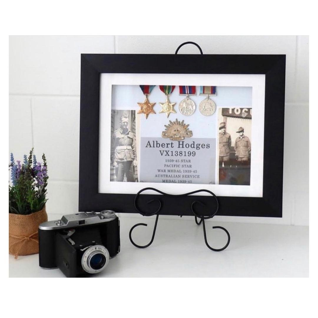 A4 Brilliant Frame – magnetic front-opening picture frame for children’s art, certificates, and memorabilia.