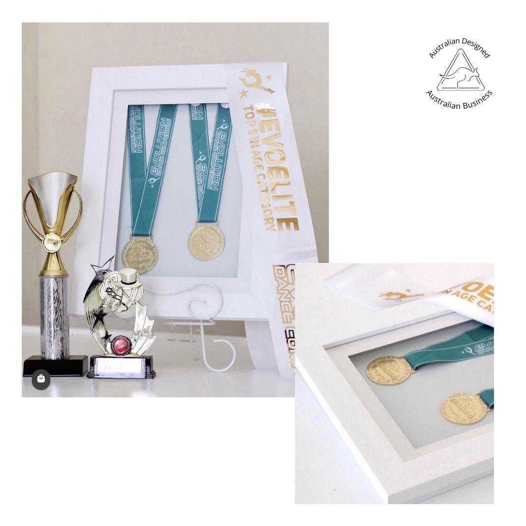A4 Brilliant picture Frame – magnetic front-opening picture frame for children’s art, certificates, and memorabilia.