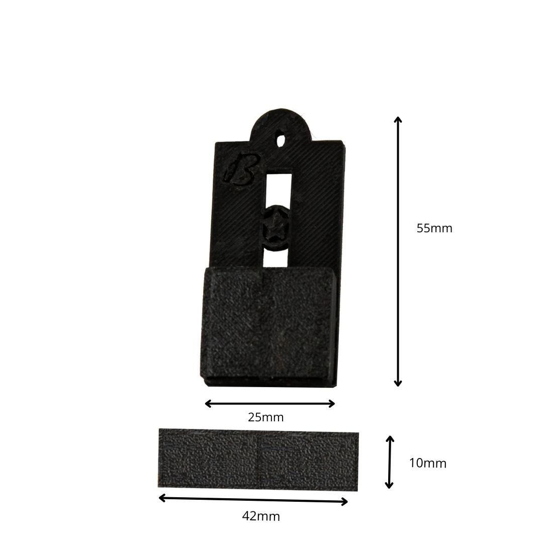 Black magnetic medal holder – single pin mount for displaying one medal in Brilliant Frames.