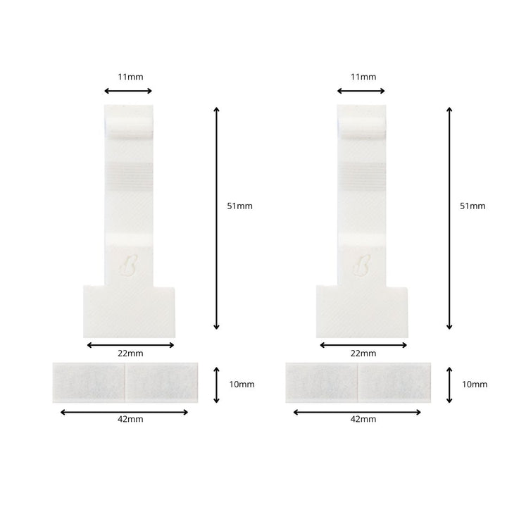 Set of 2 white brooch-style magnetic medal holders – for secure medal display in Brilliant Frames.