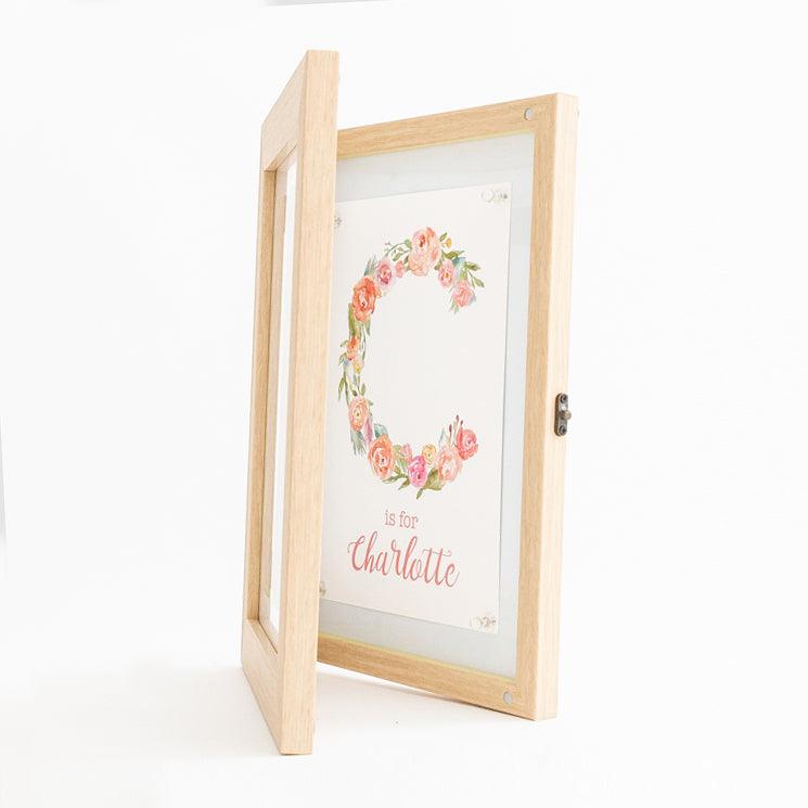 A4 Brilliant picture Frame – magnetic front-opening picture frame for children’s art, certificates, and memorabilia.